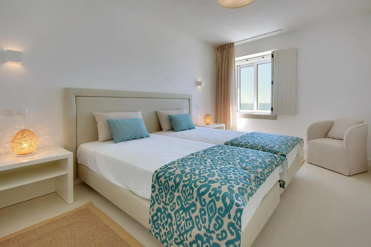 Casa Da Bandeira -Perfect Location-Beach Front- Rooftop Pool By Dreamvillas阿尔布费拉 别墅